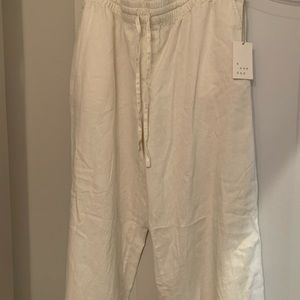 NWT cream colored size XL pants!